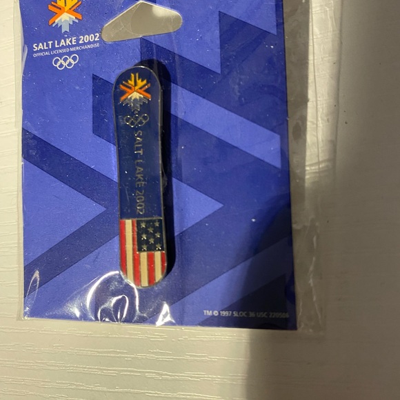 Olympic Pin 2002 Salt Lake RARE  Snowboard Pin  New In Package USA - Picture 2 of 4